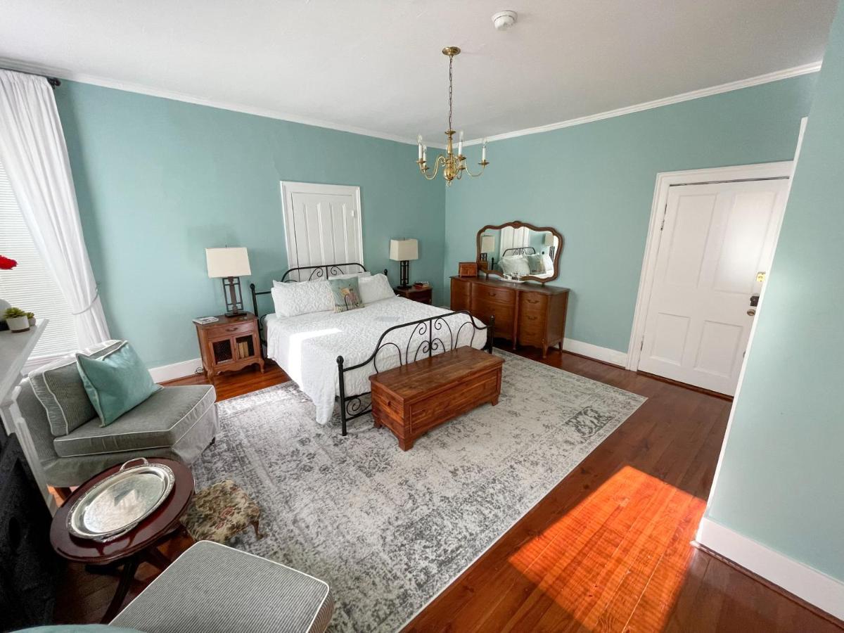 Meadows Inn New Bern Extérieur photo