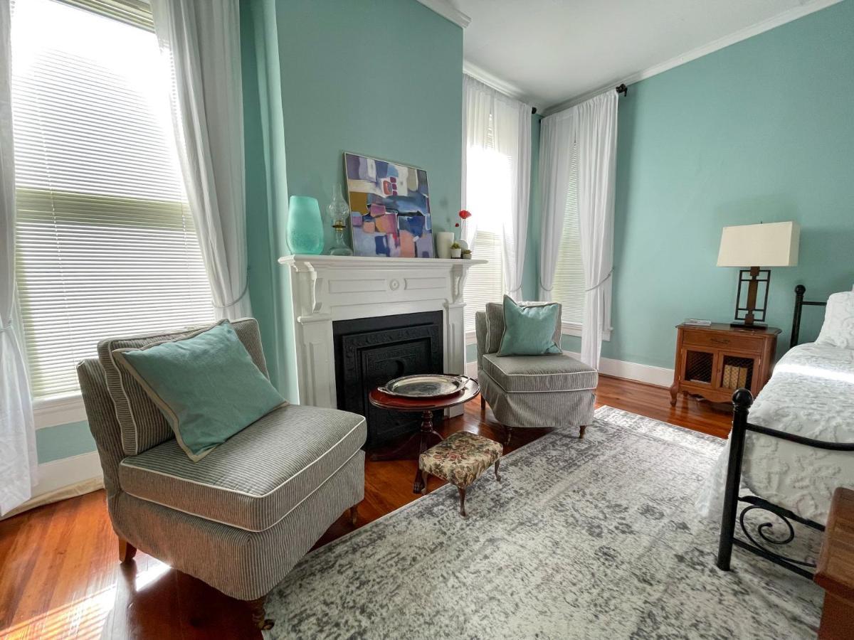 Meadows Inn New Bern Extérieur photo